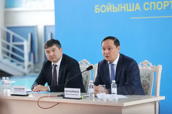 Встречи Ербола Карашукеева в Таласском районе {city2}