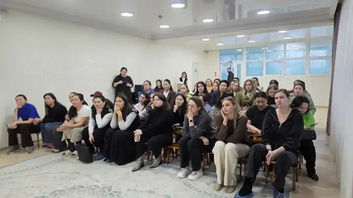 Обучение финансовой грамотности родителей: защита от мошенничества в цифровую эпоху {city2}