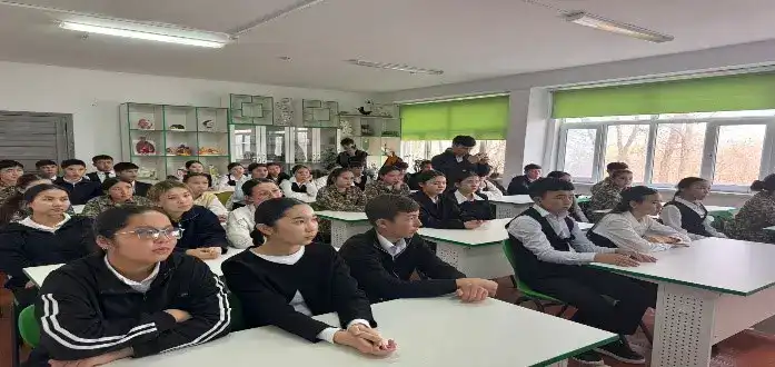 Бәйдібек ауданында ақпараттық қауіпсіздік бойынша семинар: жастардың экстремизмге қарсы иммунитеті нығайтылды {city2}