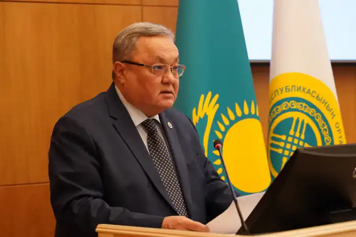 Обсуждение организации республиканского референдума в Казахстане {city2}