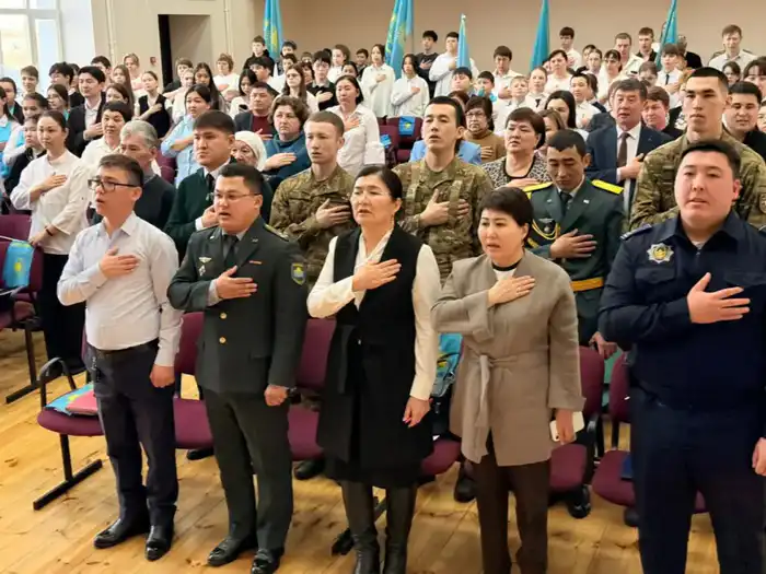 Жарсуат: молодежь как опора развития страны {city2}