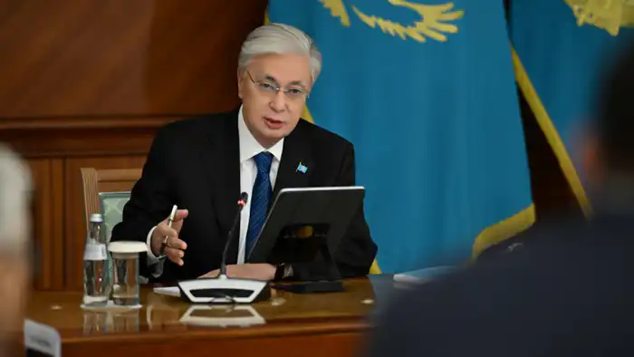 Токаев: "Почивать на лаврах нельзя" — Президент Казахстана подводит итоги социально-экономического развития за 2025 год на расширенном заседании правительства {city2}
