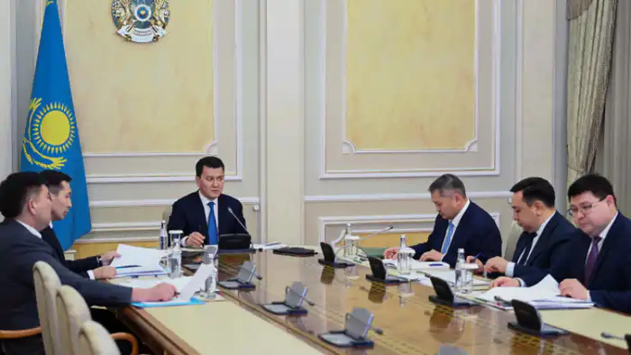 Специалисты атомной отрасли получат возможность обучаться по программе "Болашак" на заседании Республиканской комиссии по подготовке кадров под председательством Ерлана Карина. {city2}