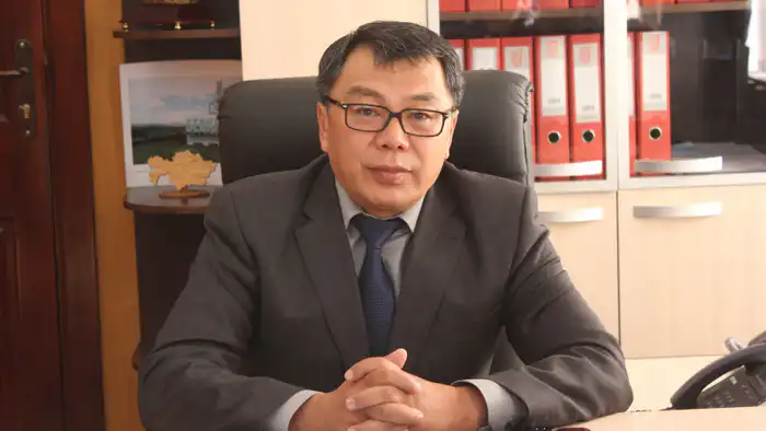 Почётный гражданин или взяточник? Прокуратура ставит под сомнение решение {city2}