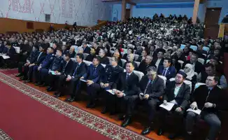 Встреча Ербола Карашукеева с жителями Байзакского района обсуждение социально-экономического развития