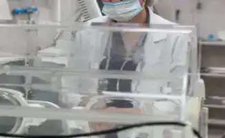 Маленькое чудо: как врачи Алматы вытащили жизнь из пеленок весом 730 граммов