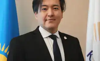 Новый директор департамента Минпросвещения РК: влияние профессионального опыта на образовательную политику