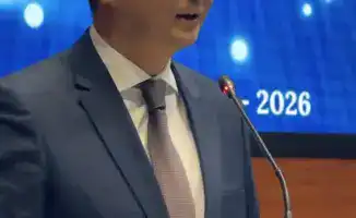 Студенты учатся о правовых последствиях мошенничества и наркопреступлений