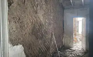 Алматы прощается с аварийным зданием: последний акт на сцене истории