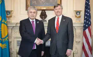 Казахстан и США: строим мосты сотрудничества через дипломатические диалоги