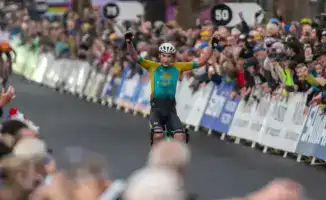 Казахстанская сборная по шоссейному велоспорту завоевывает серебро на чемпионате Азии в Аль-Касиме