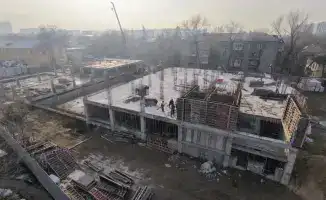 В Алматы продолжается строительство девяти образовательных учреждений, включая инновационный технический колледж с общежитием.