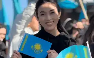 Молодежь Казахстана объединяется в патриотическом флешмобе на Кок-Тобе