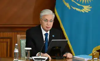 Касым-Жомарт Токаев акцентирует внимание на конституционной реформе и экономических моделях для повышения устойчивости политических институтов