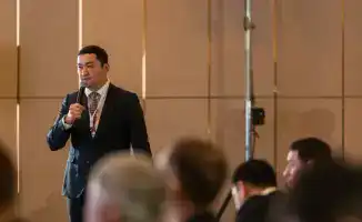 Развитие телекоммуникационной инфраструктуры для ИИ: влияние на регионы и доступ к ресурсам