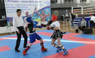 Экологическое воспитание молодежи: международная инициатива 'Таза Қазақстан' в Астане