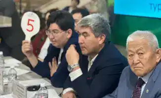 Зимний интеллектуальный турнир пенсионеров в Астане