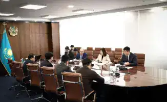 Обсуждение стратегий интеграции искусственного интеллекта в образование: шаг к инклюзивности и персонализации обучения в Казахстане