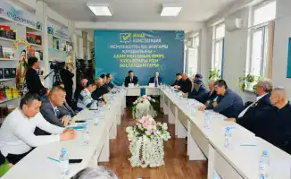 Обсуждение новой Конституции в Сарыагаше: ключ к укреплению гражданского единства и правового порядка