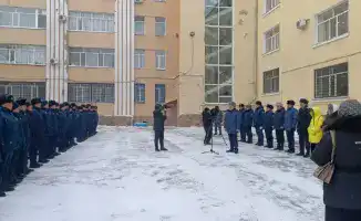 Депутаты и полицейские: рейд за правами граждан