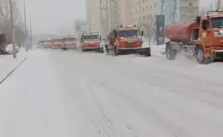 Снегопад в Астане: 3000 человек в уборке