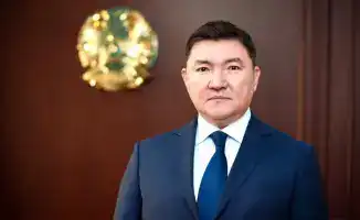Назначение Айдына Ашуева на пост руководителя аппарата Министерства энергетики РК: новый этап в государственной службе