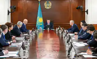 Премьер-министр Олжас Бектенов обсудил меры против дезинформации в контексте новой Конституции