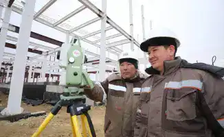 Нурдаулет Килыбай оценивает прогресс строительства международного вокзала в Мунайлинском районе