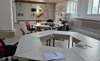 Карагандинские студенты осваивают технологии 'умного дома', улучшая безопасность и экономию зданий