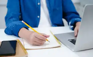 Астана: часть школьников снова на дистанционке 25 февраля