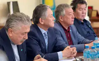 Обсуждение новой Конституции в Казахстане