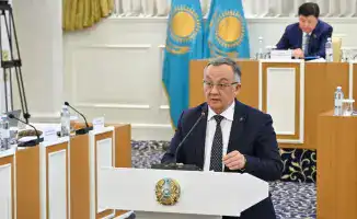 Глава Федерации профсоюзов подчеркивает важность участия рабочих в обсуждении новой Конституции