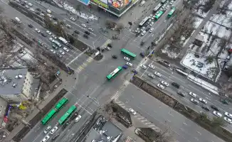 Светофоры Алматы: новый ритм для безопасного движения на загруженных перекрестках