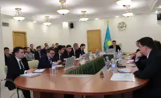 Минтруд обсудил итоги работы АО «КСЖ «ГАК» и планы на 2025 год