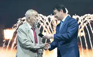 Алматы отметил 75-летие Журсина Ермана