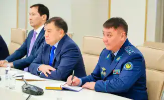 В Астане прошли обсуждения проекта новой Конституции Казахстана, направленного на укрепление независимости и прав человека.