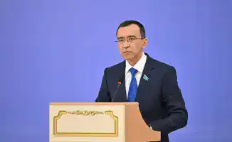 Ашимбаев разъяснил новую Конституцию в ВКО