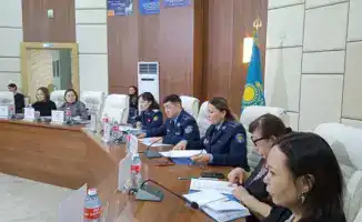 Семинар в Доме дружбы: как сталкинг угрожает безопасности женщин и детей