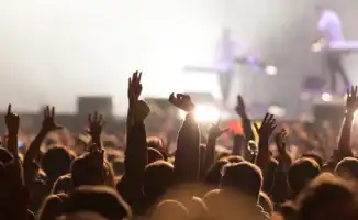 Изменения в организации гастролей иностранных артистов в Казахстане: новые требования к проверке песен перед концертами