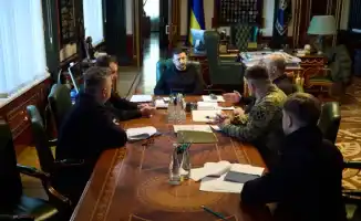 Зеленский: Украина готова к реальным шагам для достижения мира