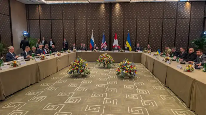 В Женеве стартовал третий раунд переговоров России, Украины и США по урегулированию конфликта {city2}