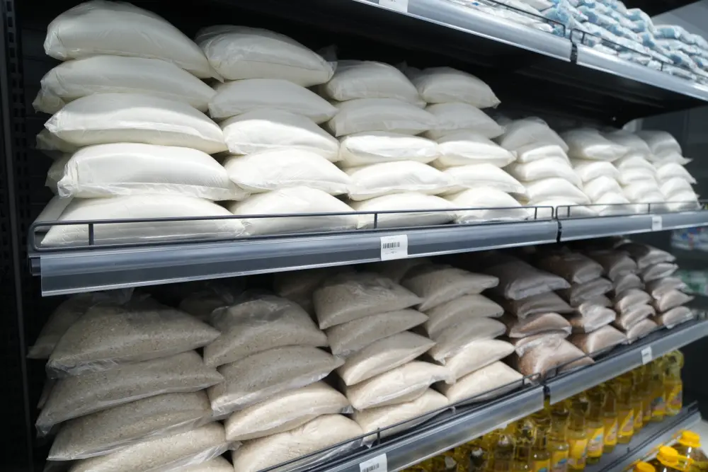 В Талдыкоргане ввели седьмой социальный магазин (3)