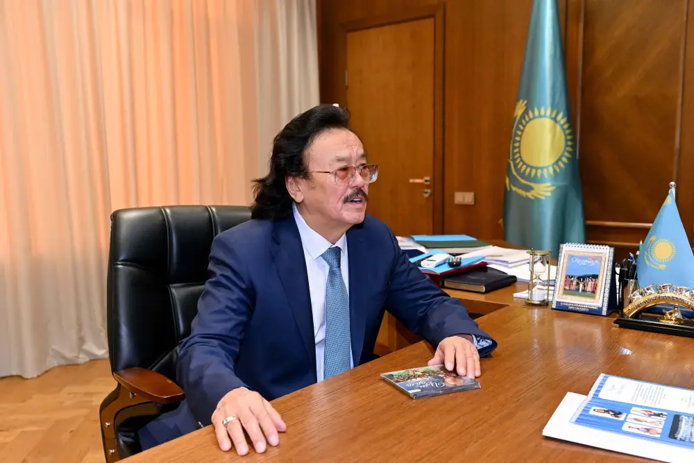 Встреча акима области с Секеном Турысбековым обсуждение культурных инициатив и праздника Наурыз {city2}