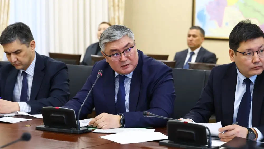 Персональная ответственность за срыв KPI: Канат Бозумбаев проверил ход реализации Нацпроекта МЭКС (3)