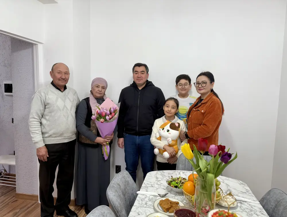 Казахстанские спасатели завершают реновацию общежитий: отремонтировано 12 квартир, работы продолжаются в 8 {city2}