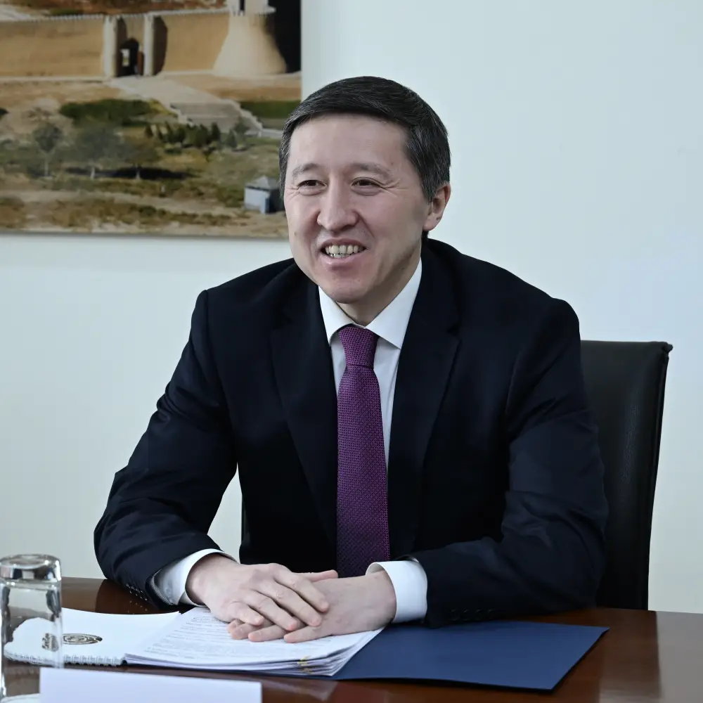 Казахстан и Нидерланды обсудили социально-экономическое сотрудничество в рамках политических консультаций {city2}