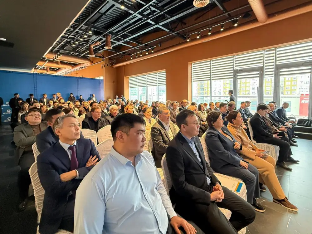 Актюбинские предприниматели обсудили актуальные вопросы с главой НПП «Атамекен» {city2}