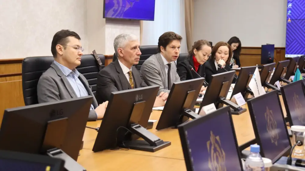 Казахстан: курс на налоговое озеро возможностей под флагом международного сотрудничества {city2}