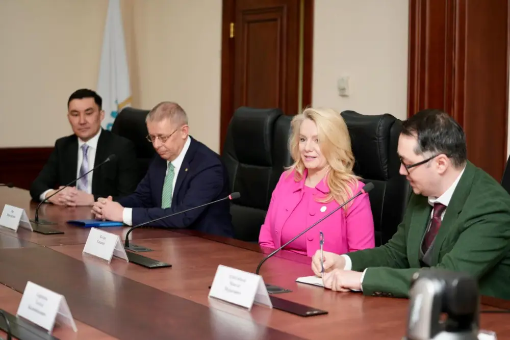 Минэнерго и «Шелл Казахстан» подписали контракт на геологоразведку участка «Жанатурмыс» в Актюбинской области (3)