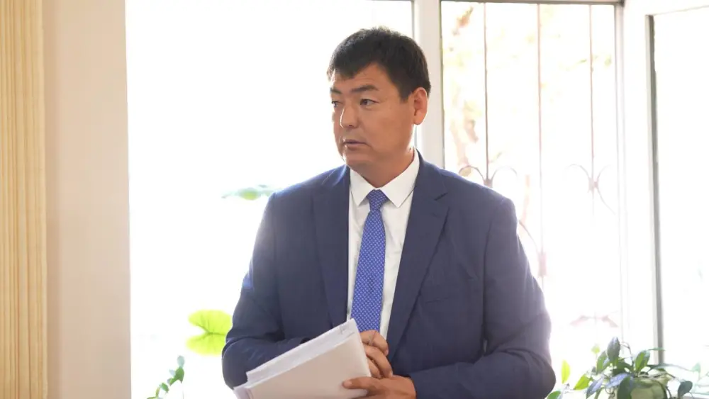 Министр водных ресурсов и ирригации провел совещание по вопросам подготовки к вегетационному периоду в Туркестанской области (5)